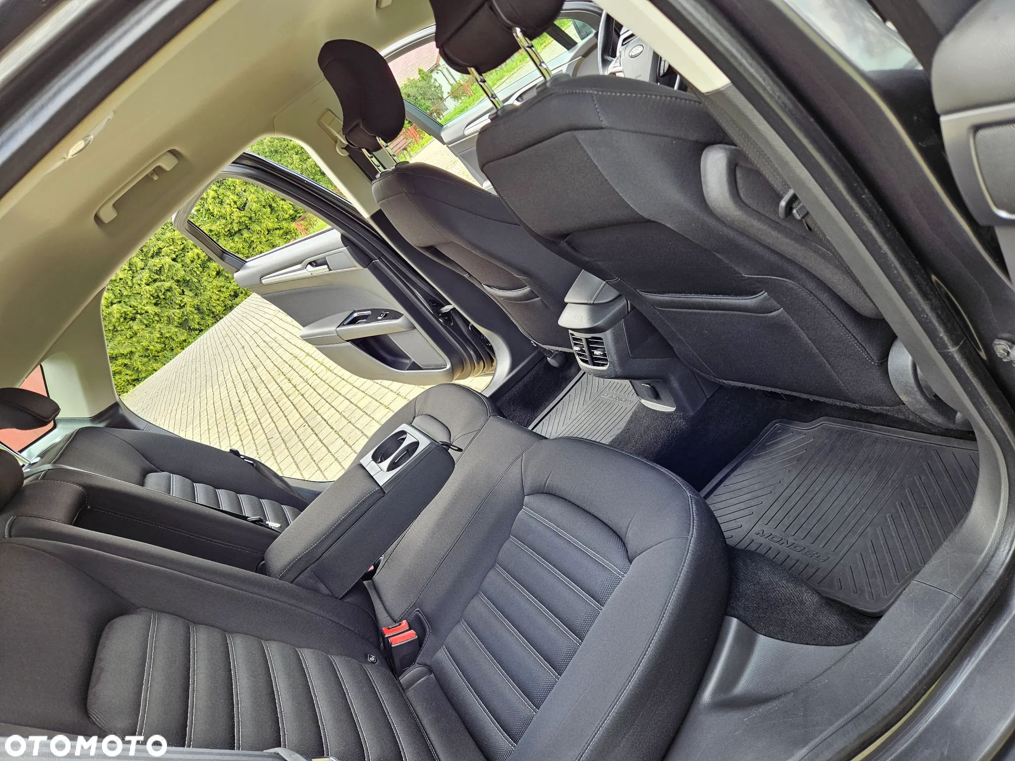 Ford Mondeo 1.5 EcoBoost Trend - 29