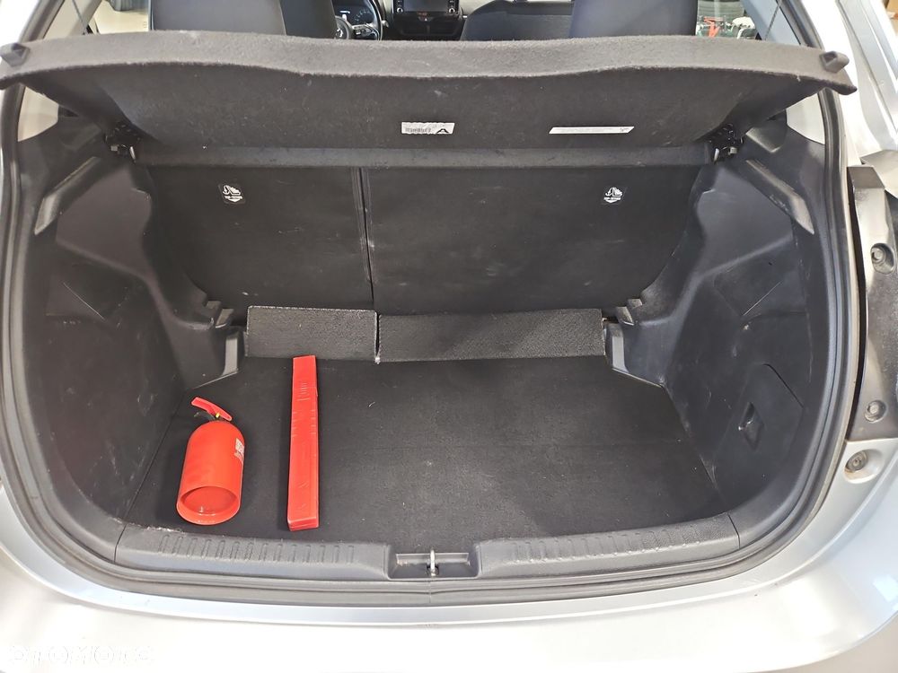 Toyota Yaris - 13