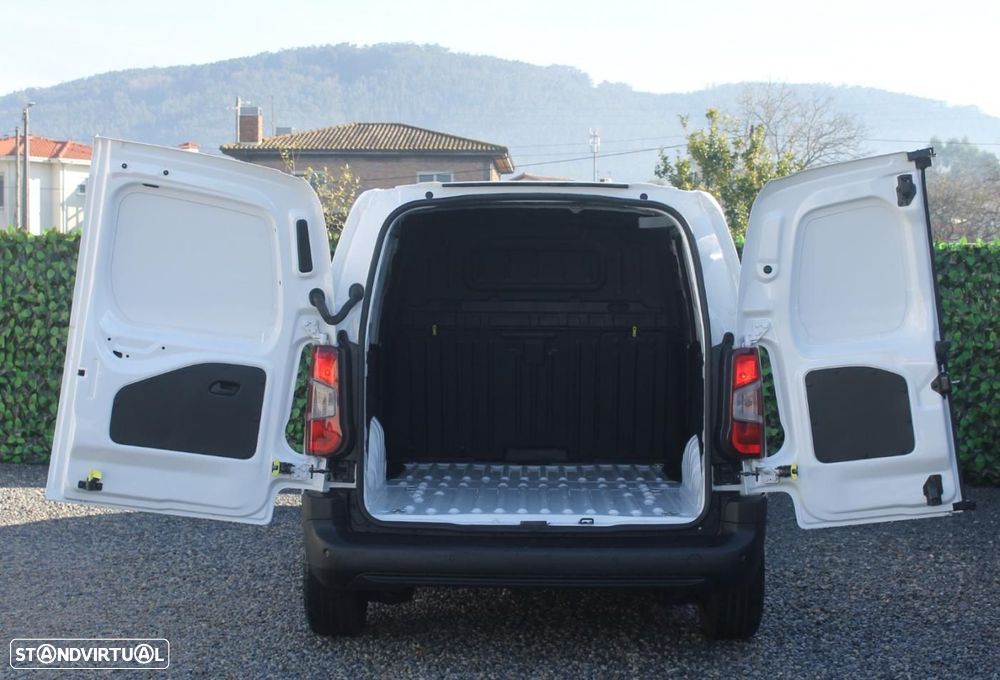 Opel Combo Van 1.5 CDTI - 3 LUGARES - IVA DEDUTÍVEL - 42