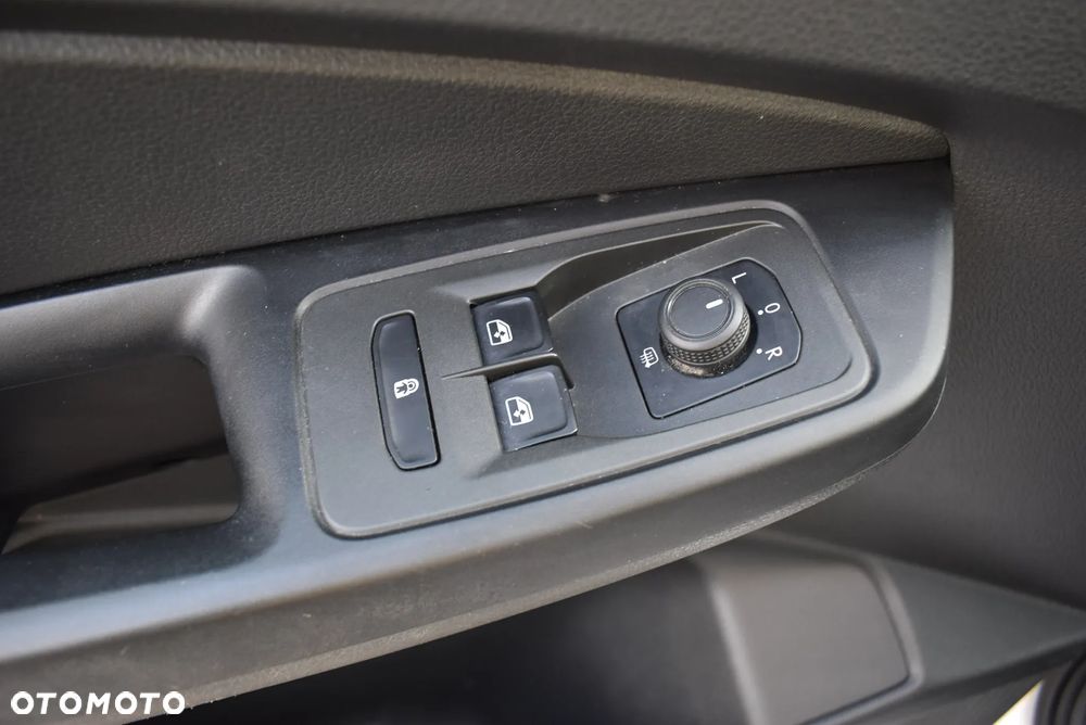 Volkswagen CADDY MAXI 2.0 TDI - 23