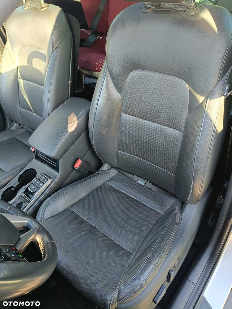 Hyundai Tucson - 8