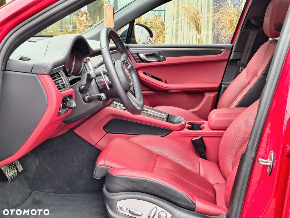 Porsche Macan GTS - 26