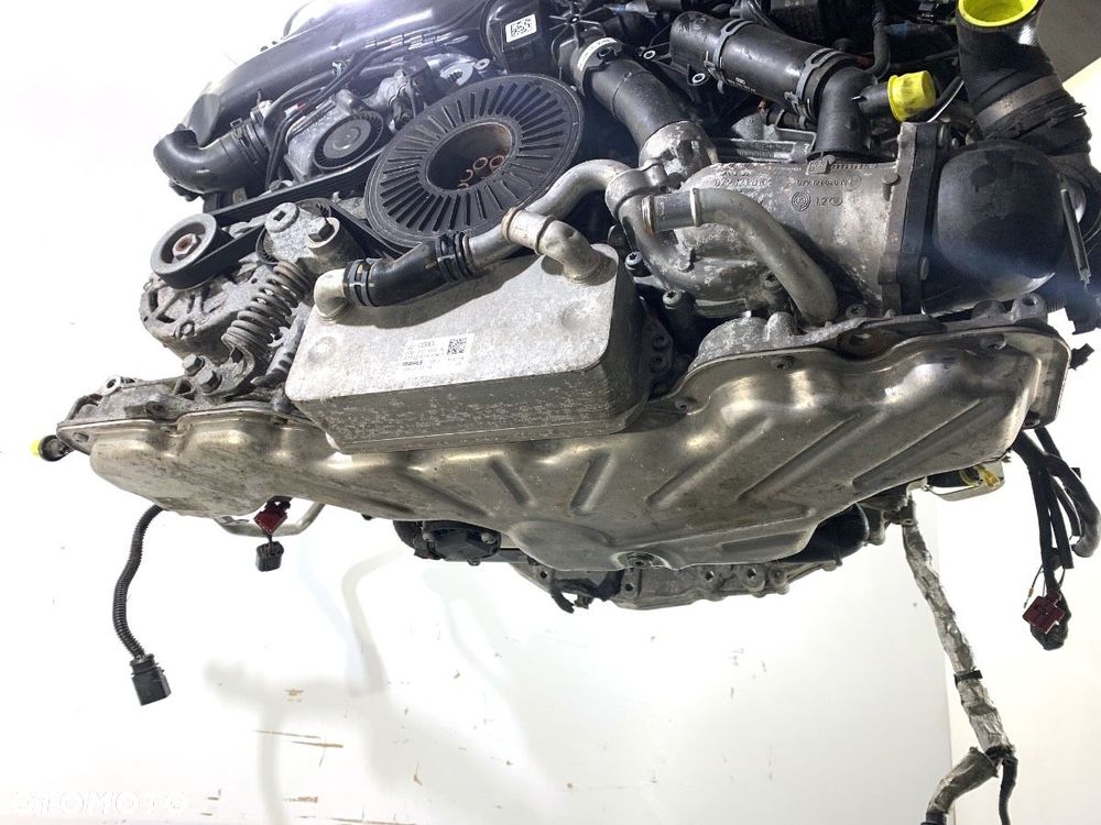 SILNIK KOMPLETNY AUDI A7 Sportback (4GA, 4GF) 2010 - 2018 RS7 quattro 412 kW [560 KM] benzyna 2013 - - 21