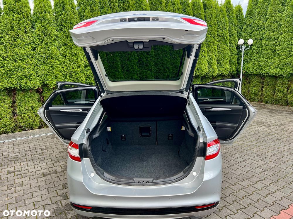 Ford Mondeo 2.0 EcoBlue Titanium - 29