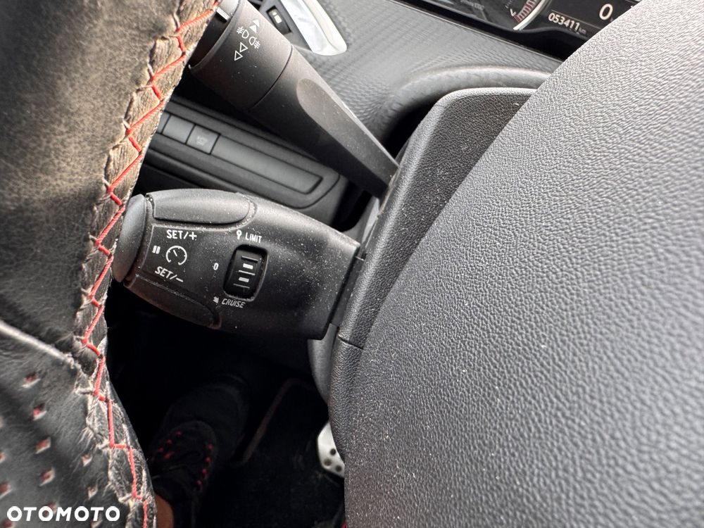 Peugeot 2008 - 14