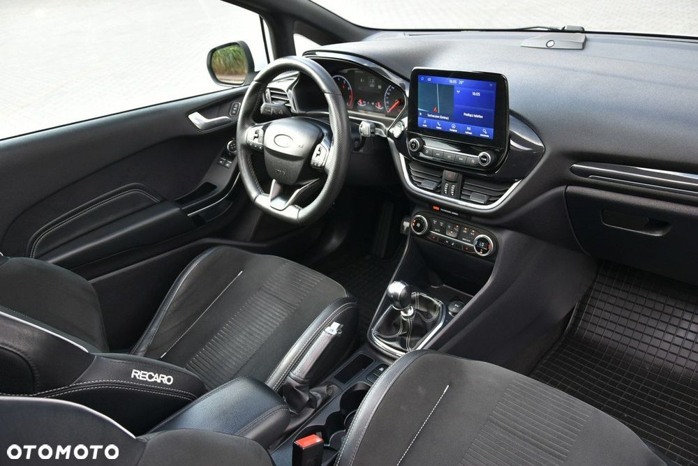 Ford Fiesta 1.5 EcoBoost S&S ST X - 11