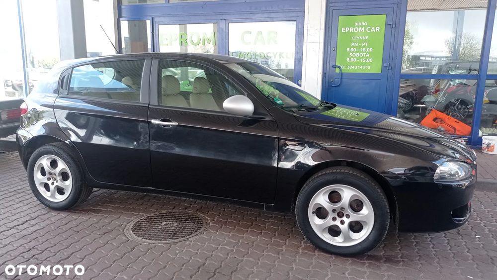 Alfa Romeo 147 1.6 Twin Spark ECO Distinctive - 6
