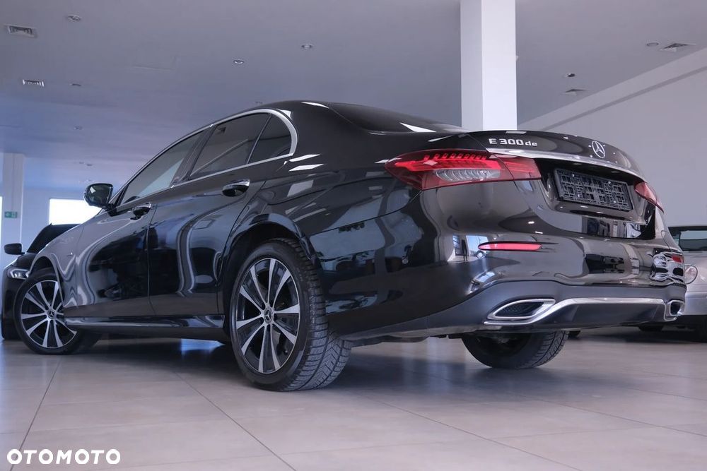 Mercedes-Benz Klasa E 300 de 9G-TRONIC AMG Line - 19
