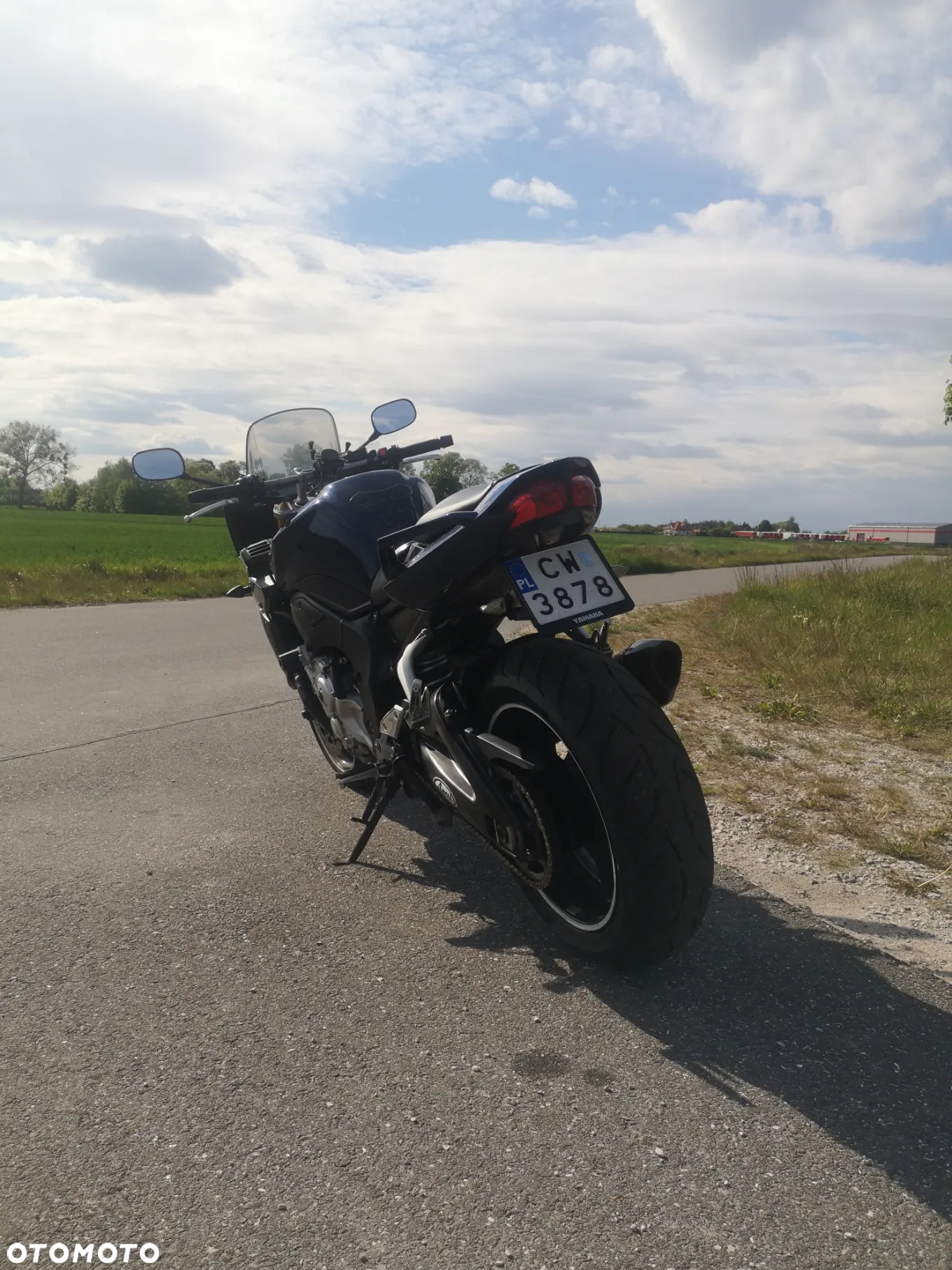 Yamaha FZ - 7