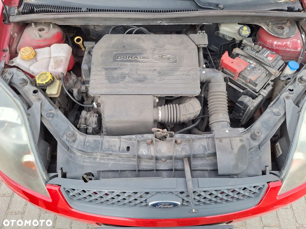 Ford Fiesta 1.3 - 9