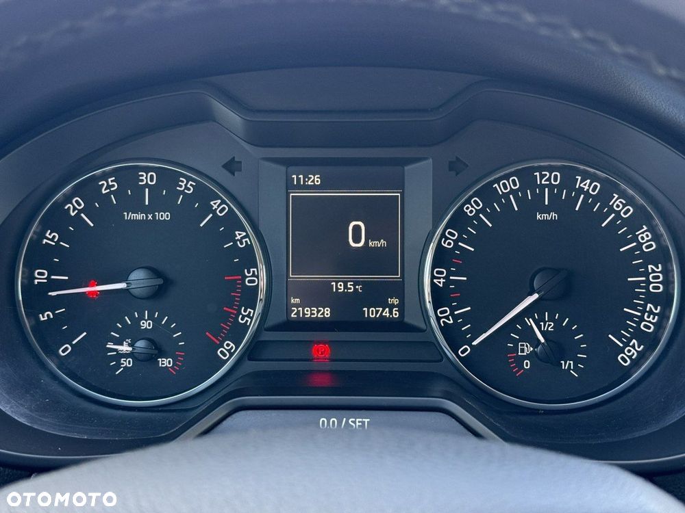 Skoda Octavia 2.0 TDI Style - 23