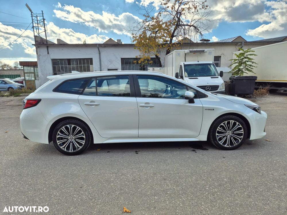 Toyota Corolla - 9