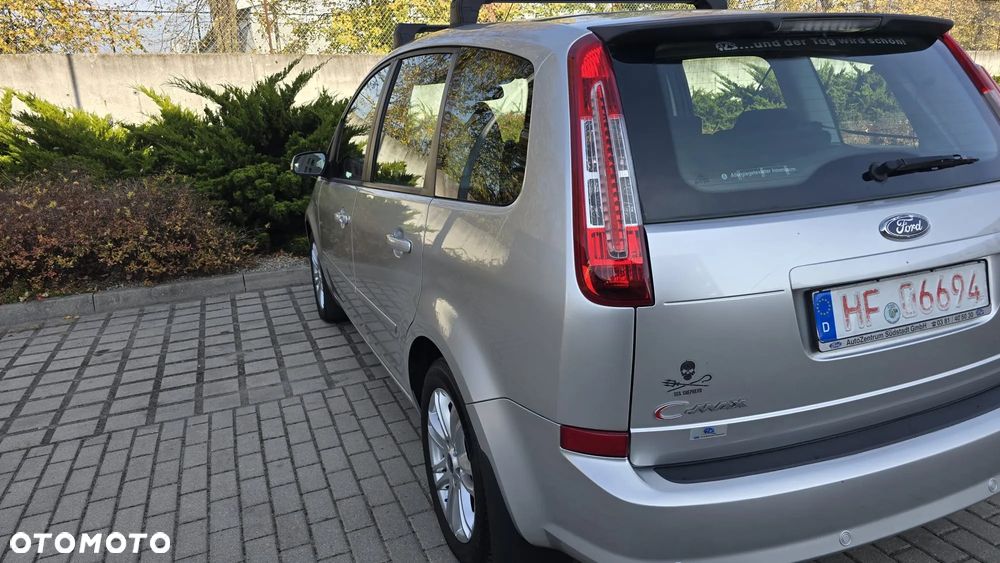 Ford C-MAX 1.8 Ghia - 32