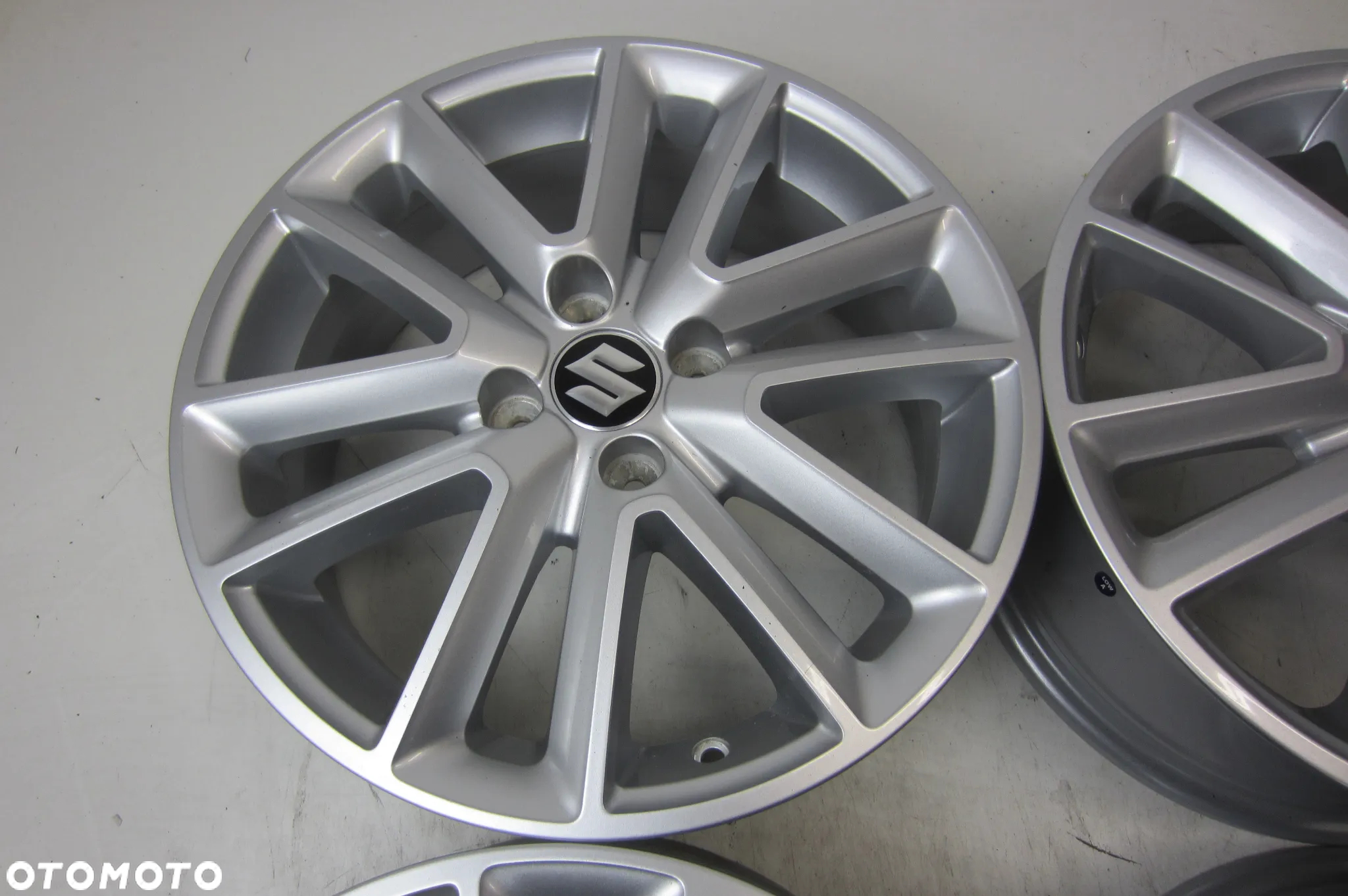 FELGI ALUMINIOWE 16 SUZUKI BALENO SWIFT IGNIS II ET40 - 2