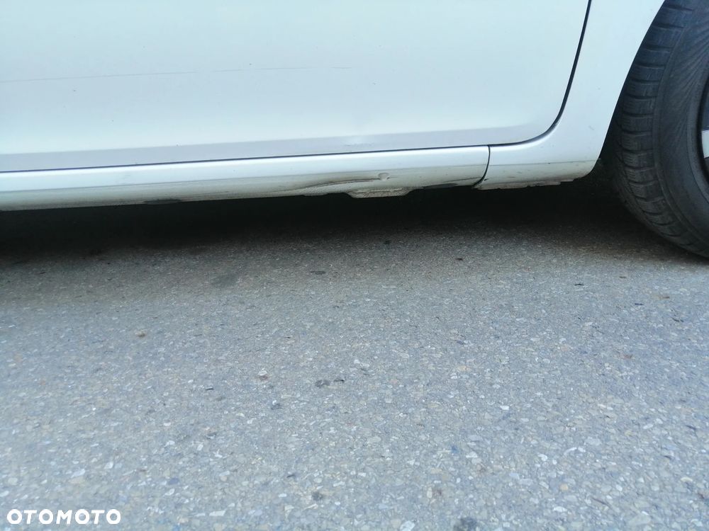 Renault Clio - 6