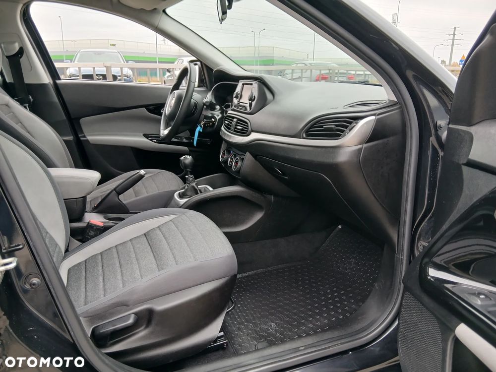 Fiat Tipo 1.4 16v Lounge - 29