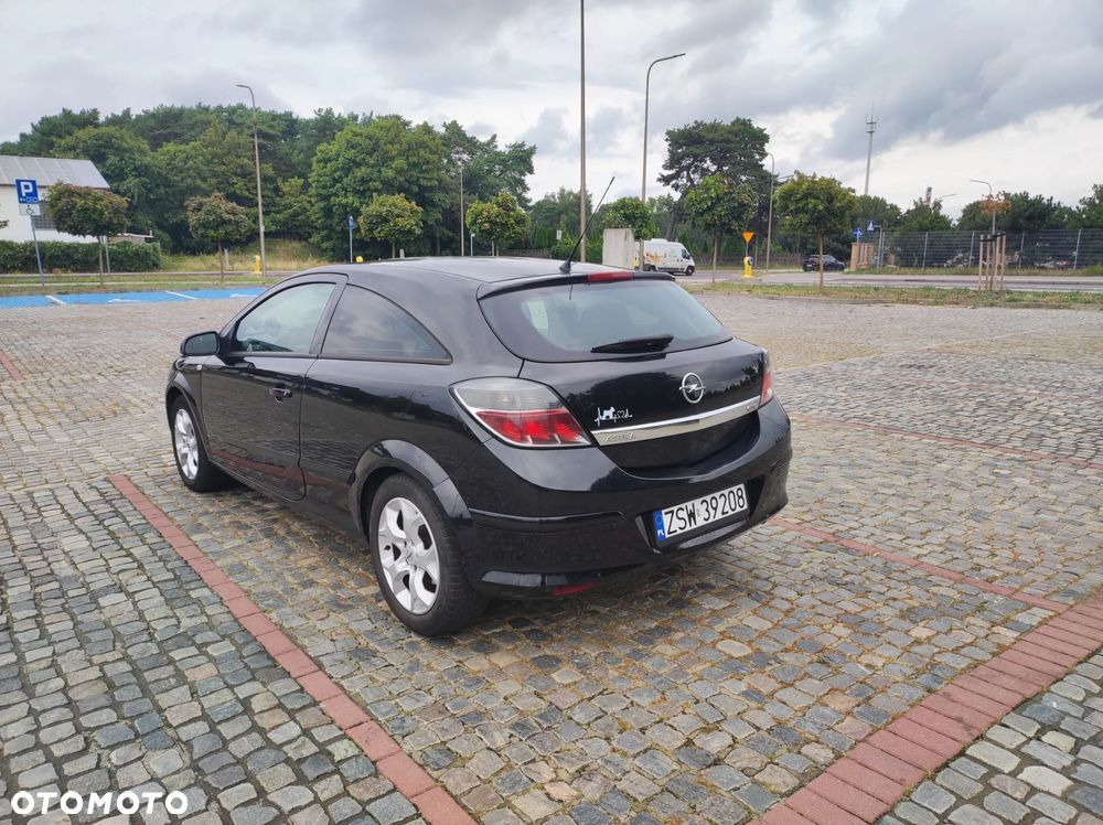 Opel Astra 1.8 Sport - 5