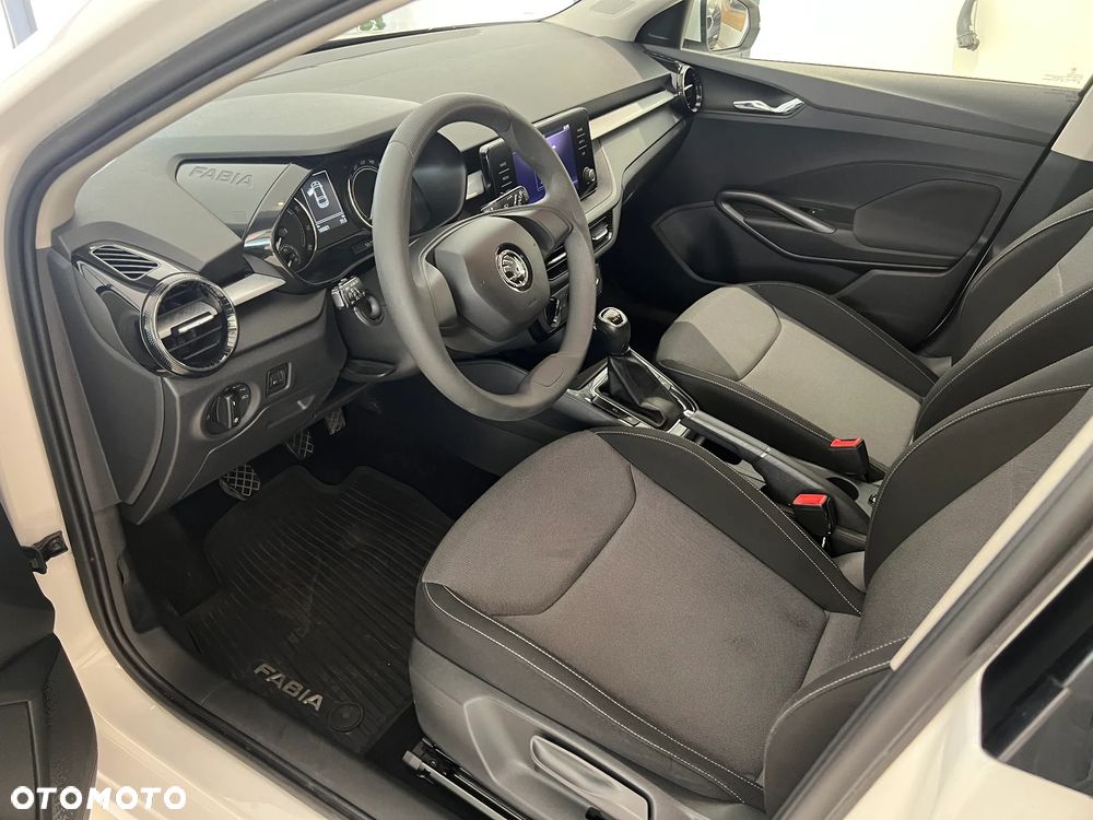 Skoda Fabia 1.0 Ambition - 9