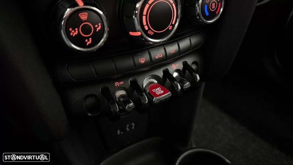 MINI 5 Portas One D - 19