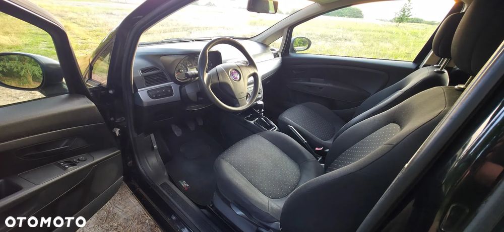 Fiat Grande Punto - 8