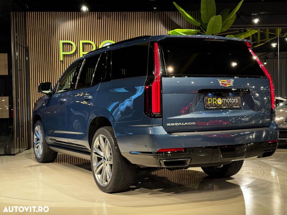 Cadillac Escalade - 5