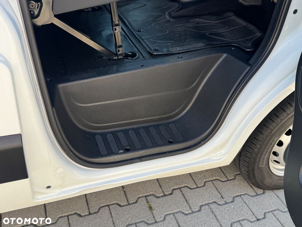 Renault Master - 21