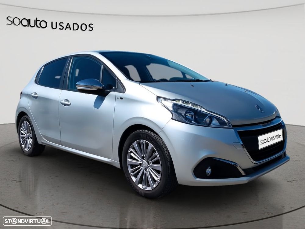 Peugeot 208 1.6 BlueHDi Style - 11