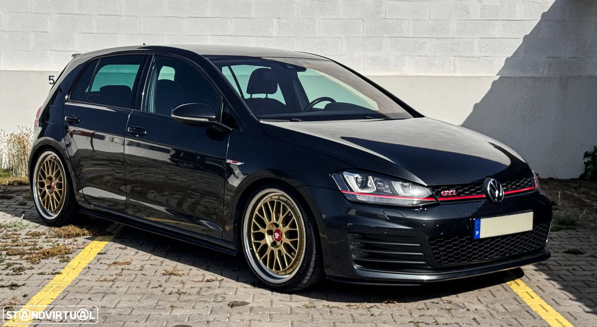 VW Golf 2.0 TSi GTi DSG Performance - 1