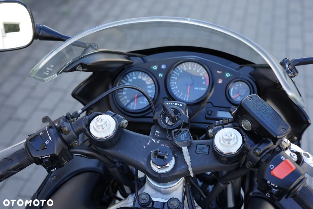 Honda CBR - 18