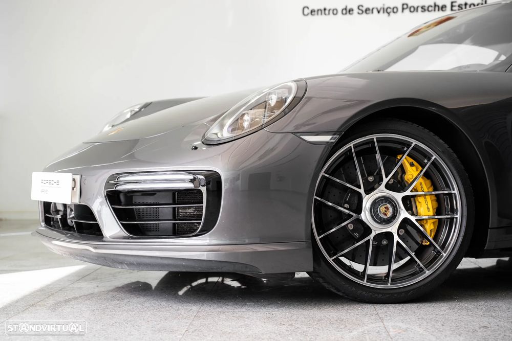 Porsche 911 (991) Turbo S Cabriolet - 20