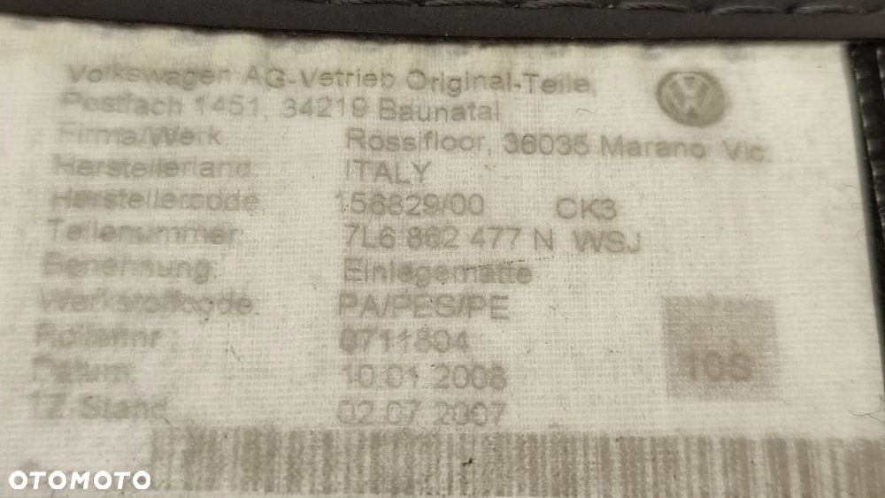 VW TOUAREG 7L 03-09R WYCIERACZKI DYWANIKI WELUROWE CZARNE KOMPLET PRZOD TYL 7L6862477 ORYGINAL - 4