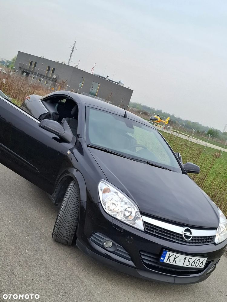 Opel Astra 1.8 Cosmo - 32