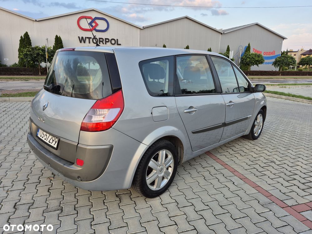 Renault Grand Scenic - 4