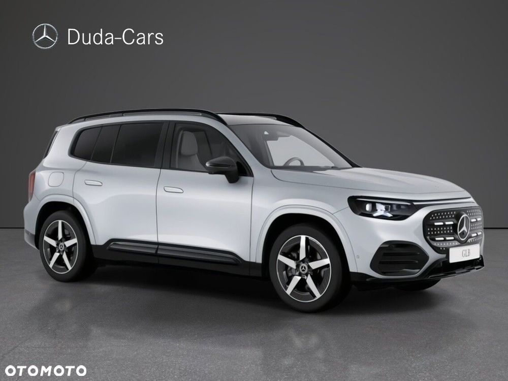 Mercedes-Benz GLB - 2