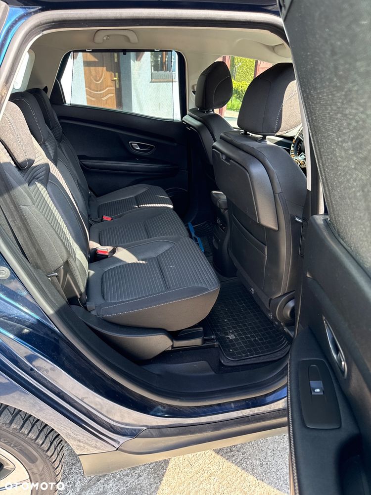 Renault Scenic - 6