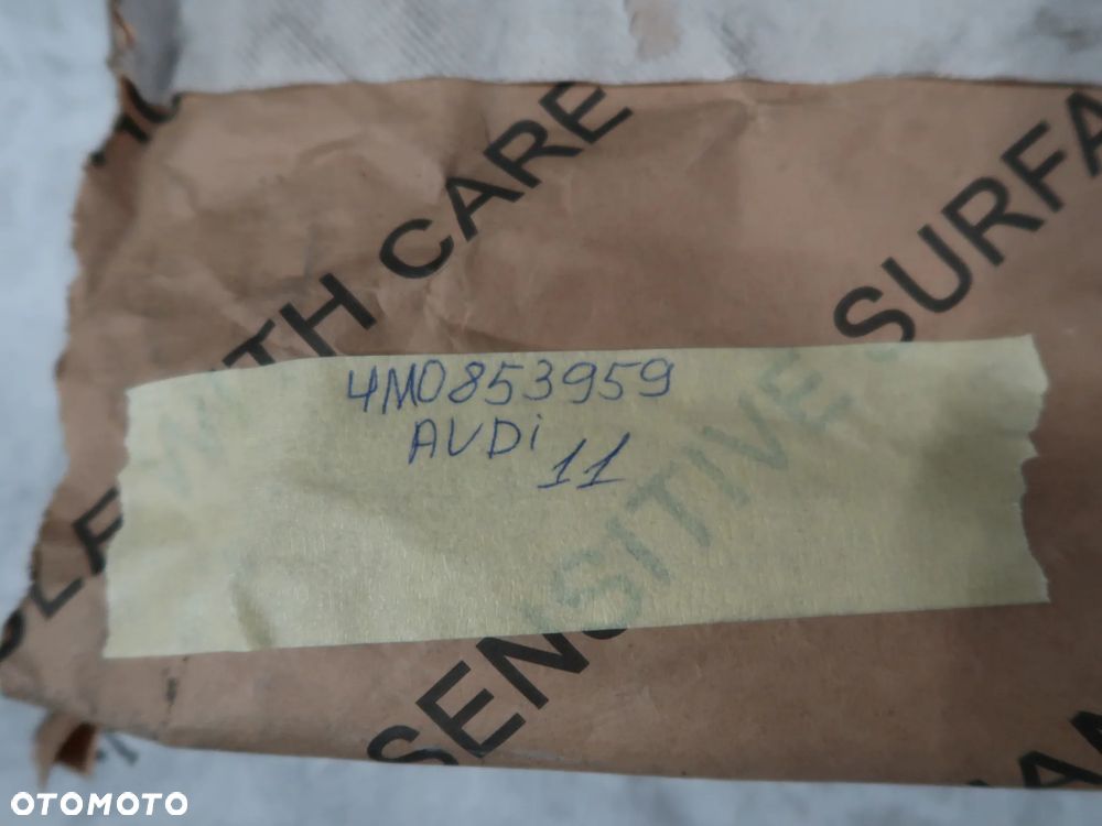 Listwa Drzwi Audi Q7 4M0853959N czerwona /Grafitowa - 18