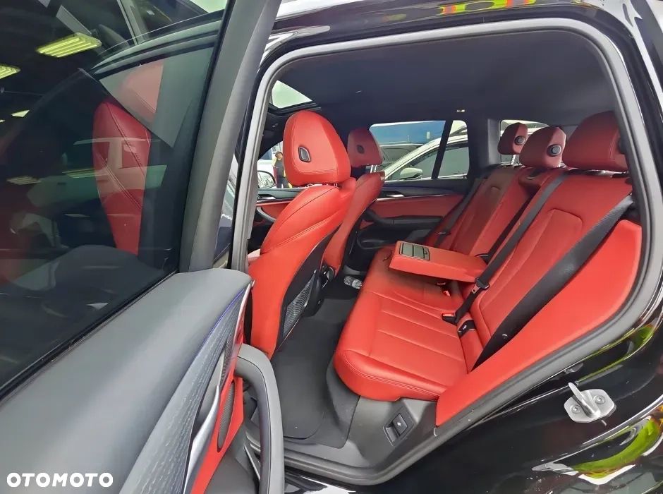 BMW X3 xDrive30i Luxury Line - 9