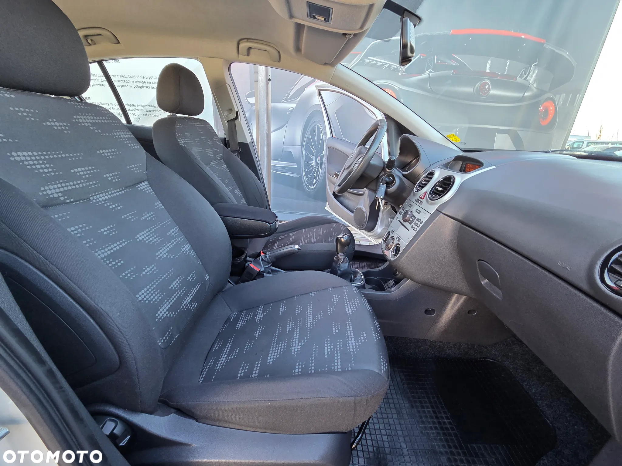 Opel Corsa 1.2 16V Catch me - 27