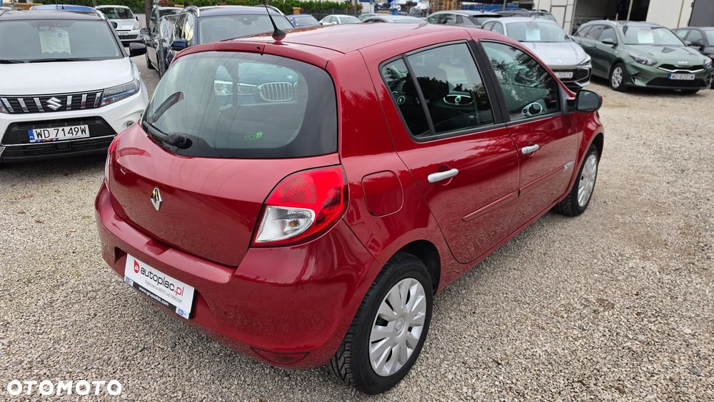 Renault Clio 1.2 16V Expression Quickshift - 4
