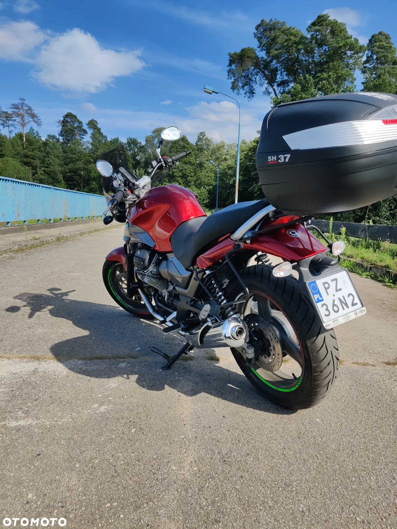Moto Guzzi Breva - 3