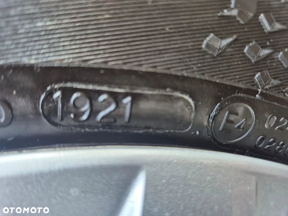 Volkswagen Polo - 26