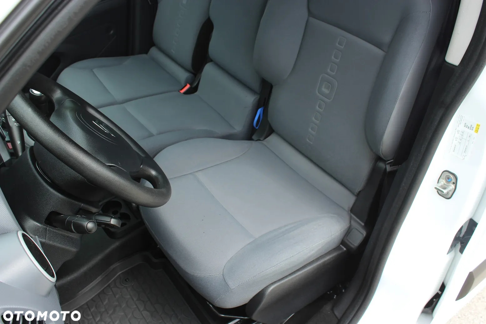 Citroën BERLINGO - 27