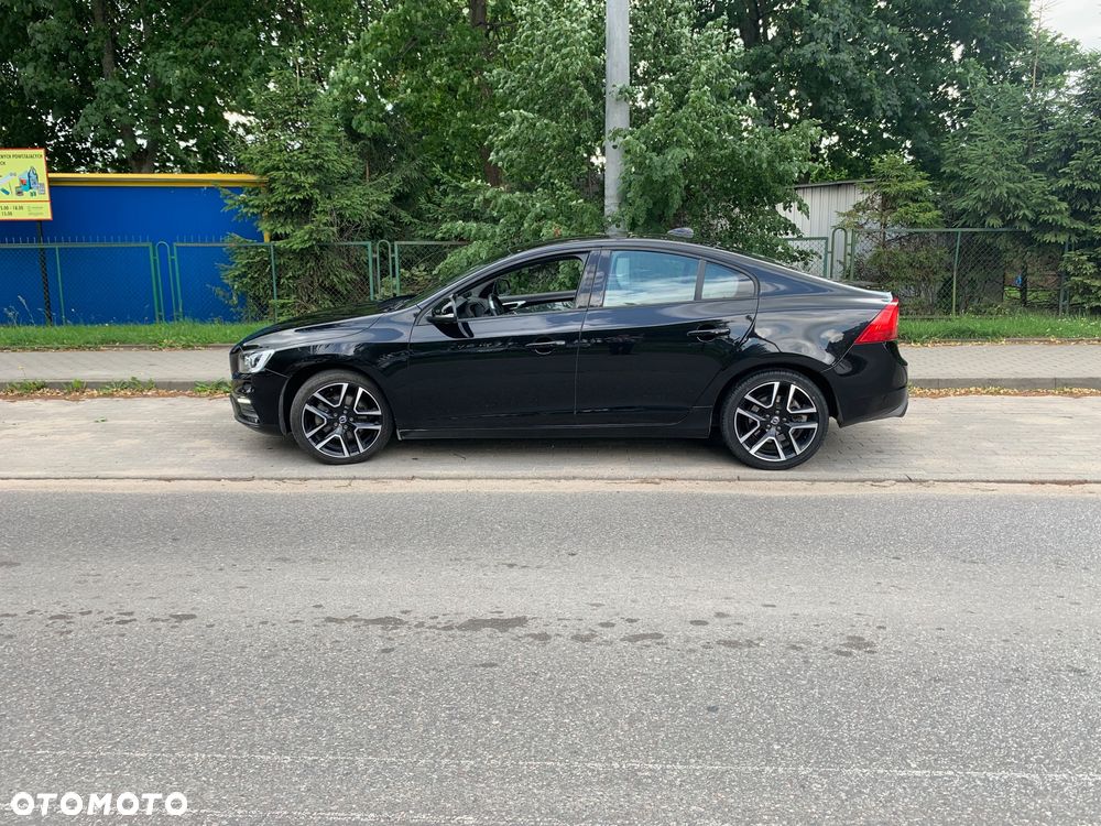 Volvo S60 - 2