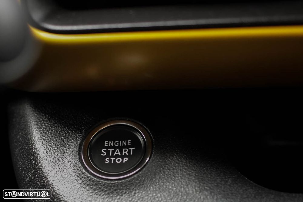 Jeep Avenger Summit - 25