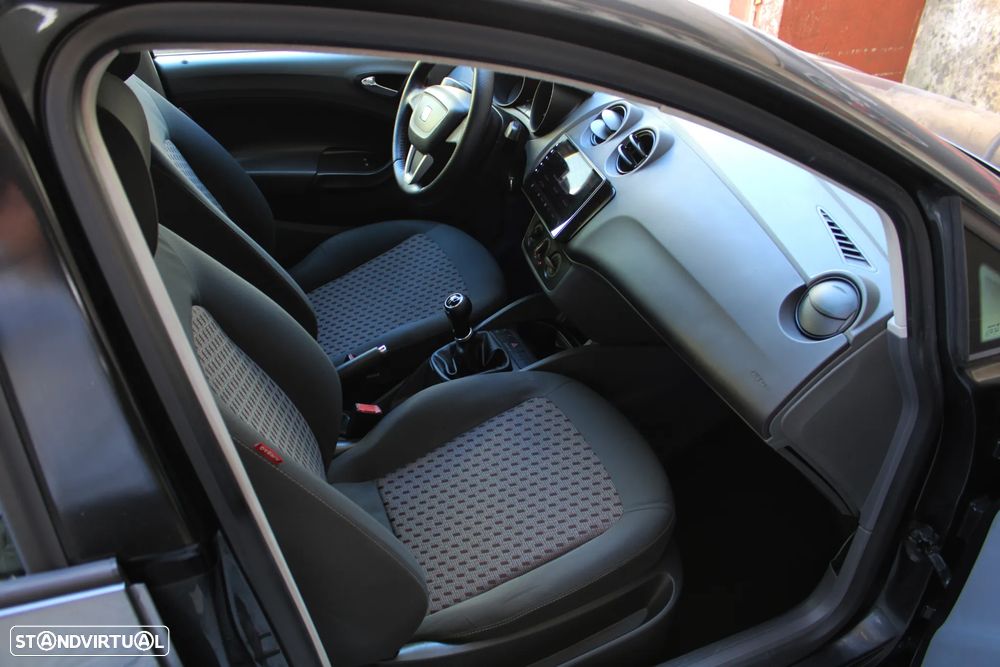 SEAT Ibiza 1.6 TDI CR Style - 31