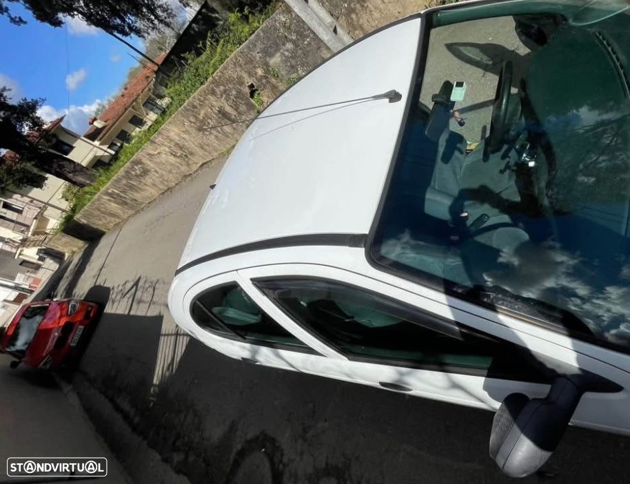 Renault Mégane 1.4 RN - 10