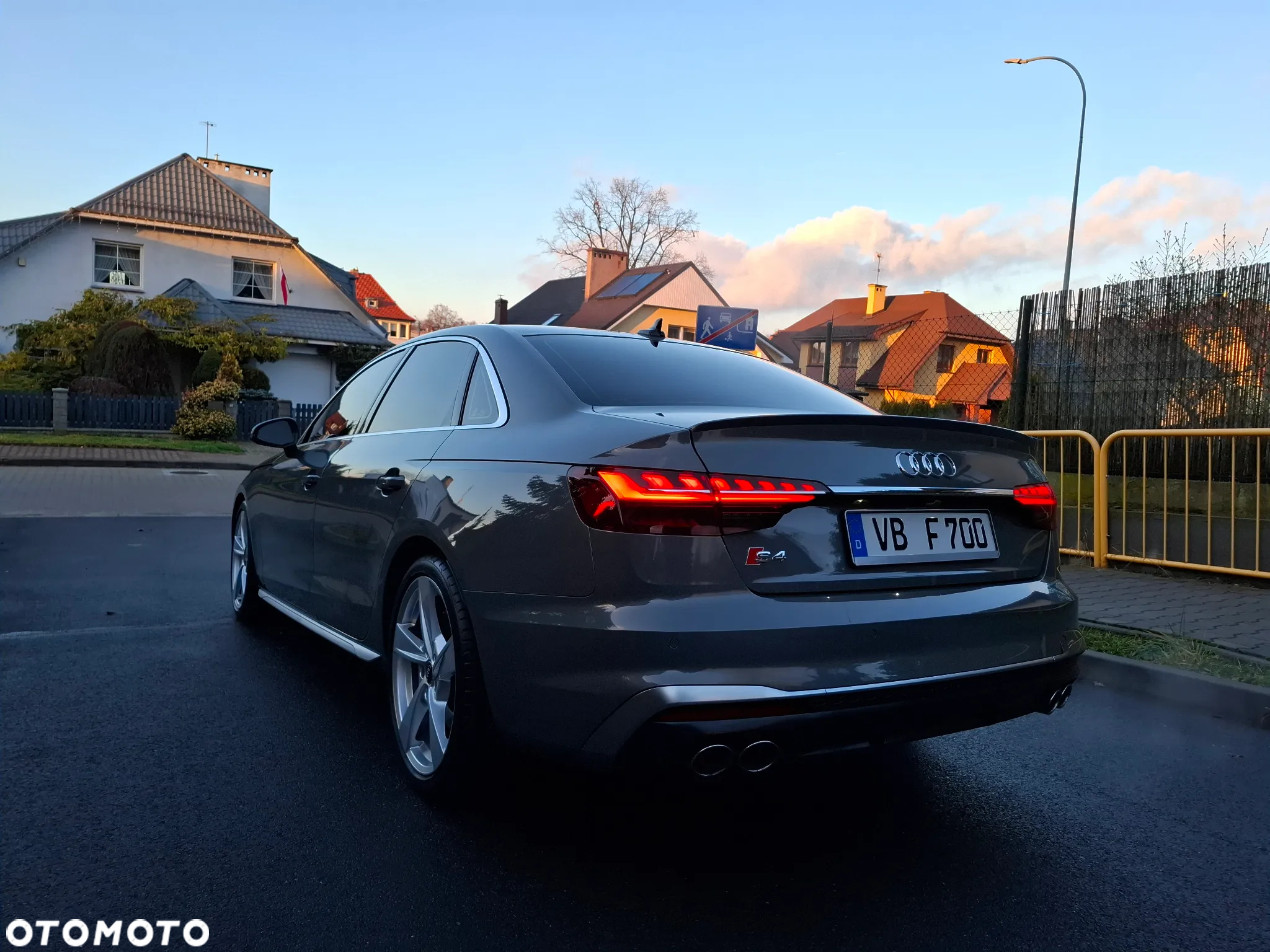 Audi S4 - 6