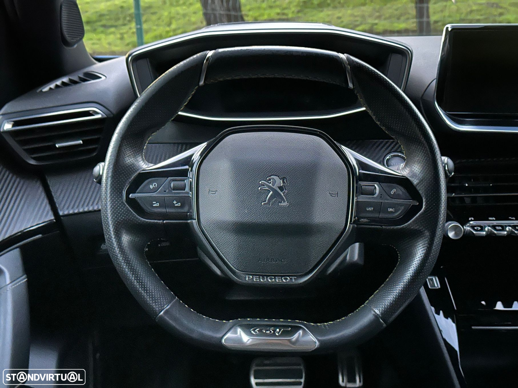Peugeot e-2008 50 kWh GT Line - 38