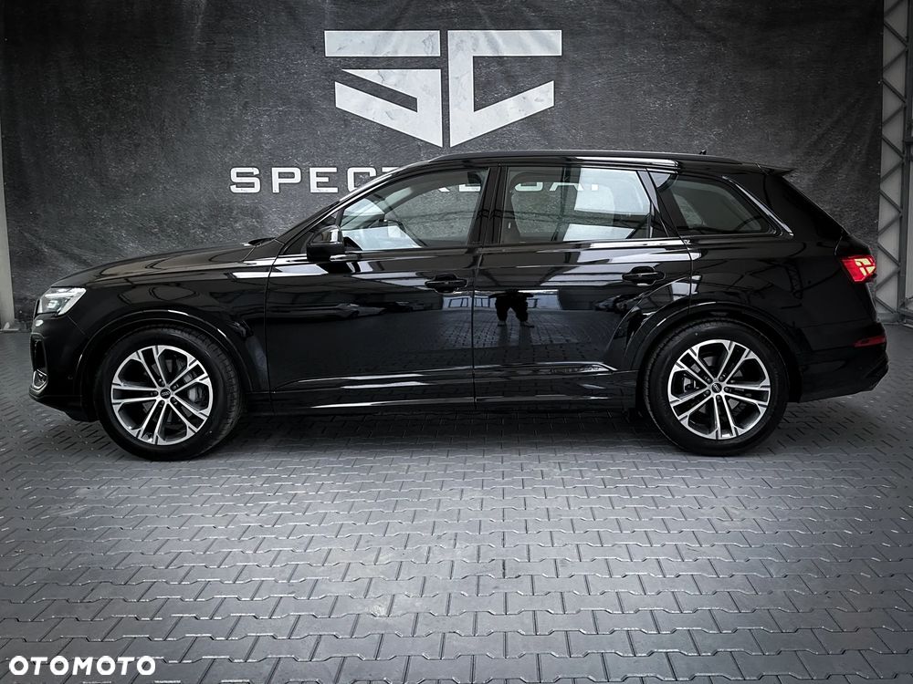 Audi Q7 - 7