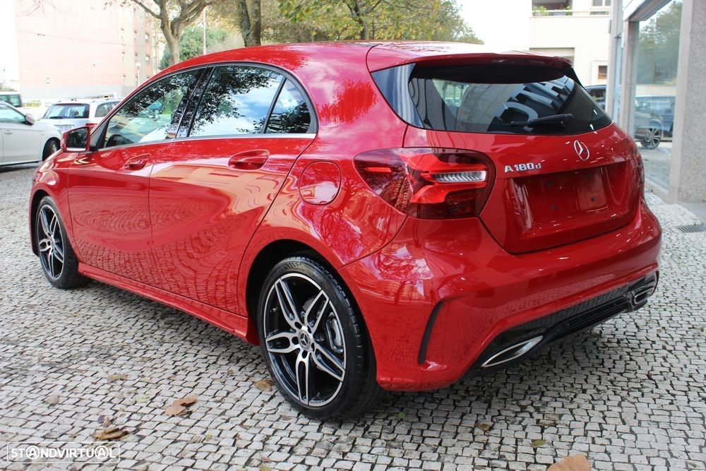 Mercedes-Benz A 180 d AMG Line - 9